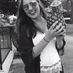 Meet your Posher, Christine